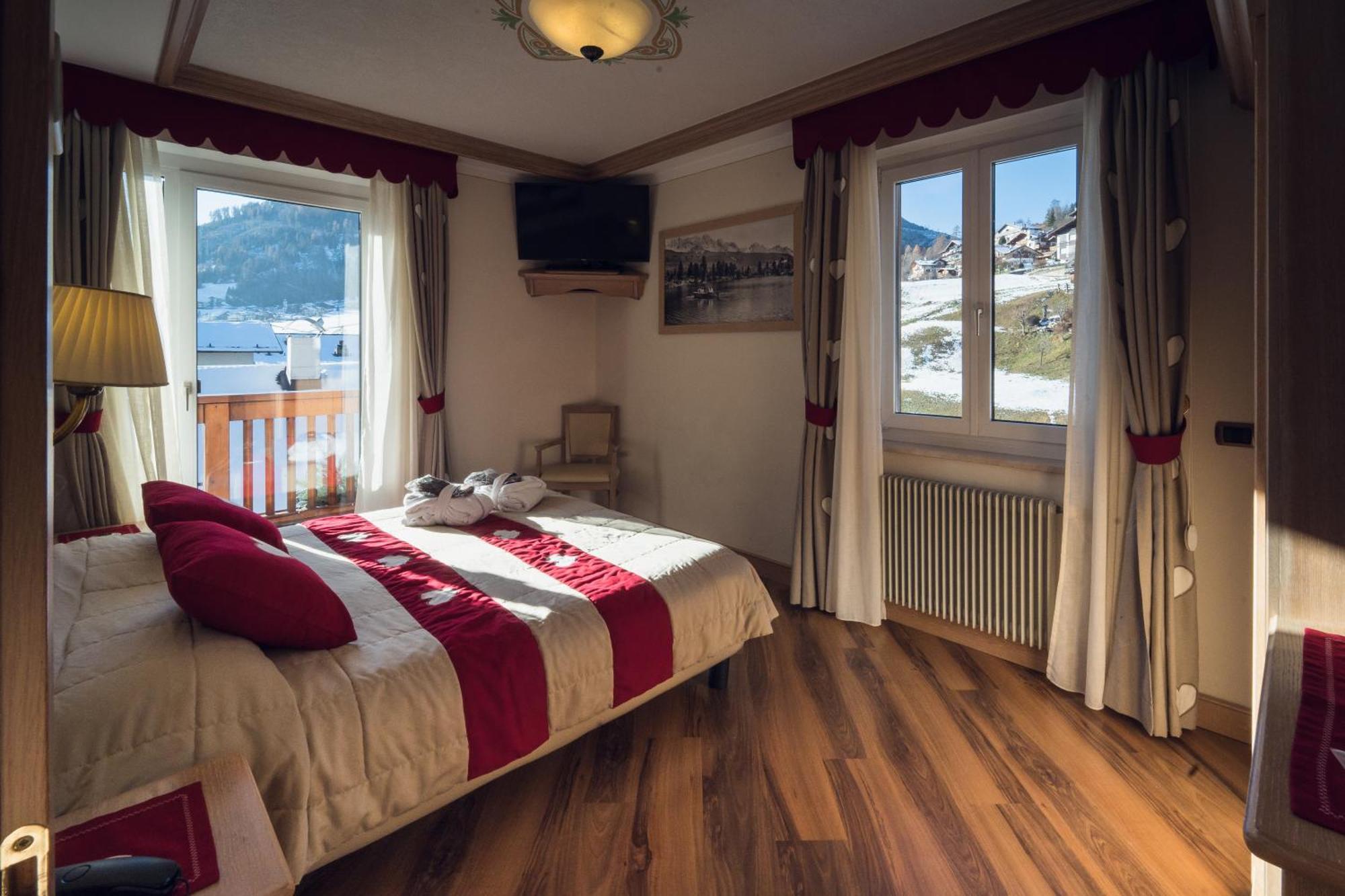 Hotel Alle Alpi Moena Exteriér fotografie